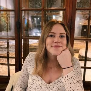 Meet your Posher, Nicole